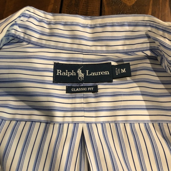 Polo button down. Only worn once - Picture 3 of 3